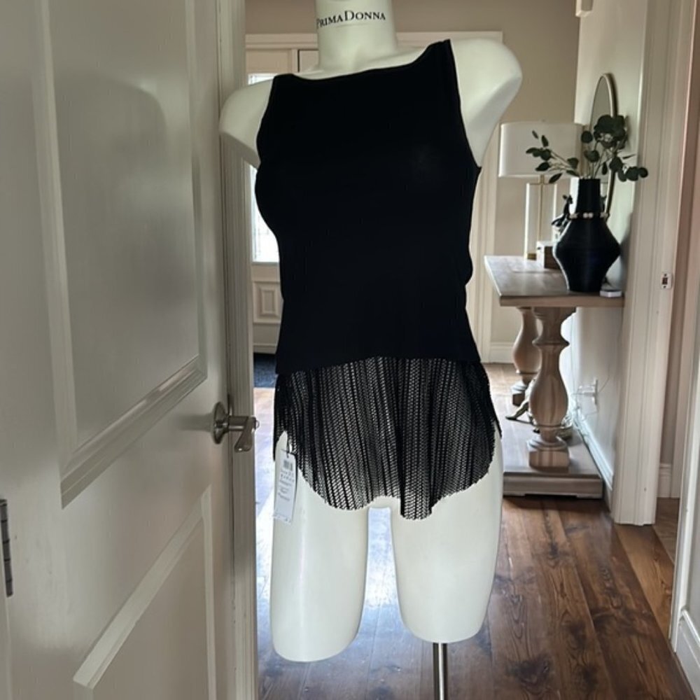 NWT MARC CAIN sport pull over black tank 3 medium